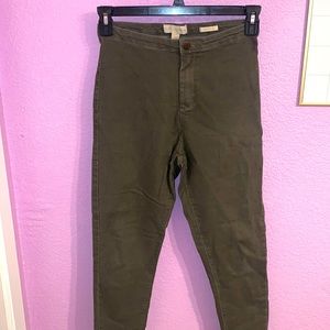 Nicki Minaj high-rise jeans